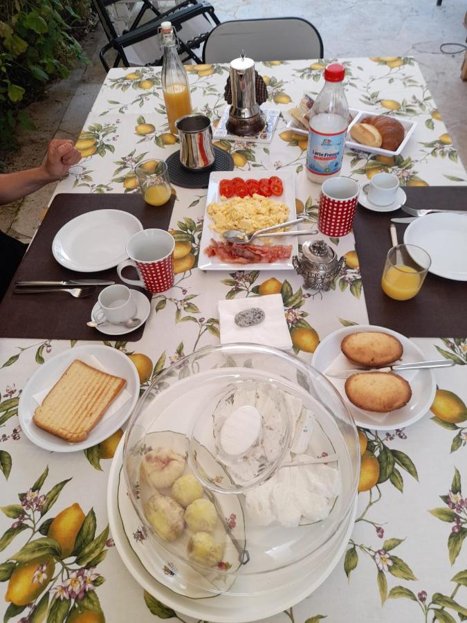 Cottage La Roccia Merine Dış mekan fotoğraf